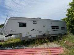 Sierra 5th Wheel Toy Hauler/Camper