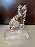 Cristal d’Arques cat with frosted base…..3-1/2 x 5-1/4” tall….in original box