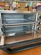 Like new Cuisinart Toaster Oven