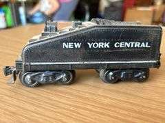 (2) New York related train cars…..could not find any markings to indicate Lionel…..in fair condition