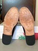Pair of like new WEEJUNS(G.H. Bass & Co.) brown leather loafers…..size 7