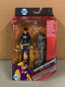 DC COMICS Multiverse BATGIRL action figure with Collect & Connect KING SHARK