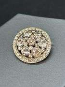 Selection of (3) beautiful vintage brooches