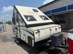 2016  FOREST RIVER  Flagstaff Camping Trailer