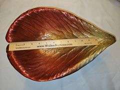 Stunning MICHAEL ARAM Enameled Aluminum Rose Petal Serving Bowl in Excellent Condition...