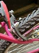 PAROWAN NEXT ladies 26” mountain bike….tires are flat, brakes work
