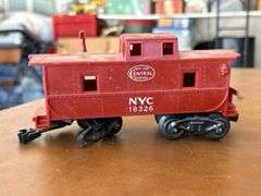 Selection of (2) Lionel Train Cars (please see all pics)……NYC 18326 has mixing axle and wheels