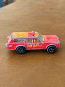 Lionel Lehigh Valley (L.V. 25000) Rail Car with vintage die cast Playart fire department station wagon