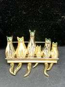 Great selection of costume jewelry…..back left is Monet, middle are ankle bracelets, very front has sterling clasp