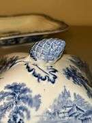 Vintage Allerton’s Kenilworth English Tureen Dish…..8-3/4” square x 5-1/2” tall to top of lid….no chips or cracks….makers mark on back is blurry