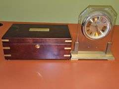 Montreux Clock and Thermometer in Rosewood box. Benchmark clock. Needs battery