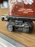 (2) New York related train cars…..could not find any markings to indicate Lionel…..in fair condition