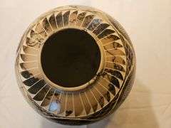 Gorgeous 9x9 intricately carved American Indian round vase...
