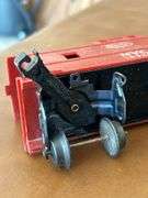 Selection of (2) Lionel Train Cars (please see all pics)……NYC 18326 has mixing axle and wheels