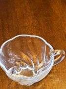 Vintage L.E. Smith Old Dominion Punch Bowl. 11.5 x 8 in tall. Also includes a variety of punch cups.