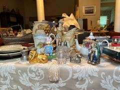 Beautiful selection of home decor items
