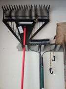 Group of outdoor yard tools SEE DESCRIPTION FOR DETAILS...