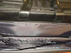 Solo computer bag in good condition. 18x5.5 X12 in tall.