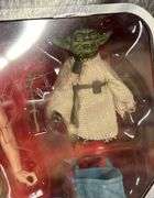 Star Wars The Black Series LUKE SKYWALKER & YODA action figures…..back of box is dented