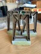 Tote full of Lionel O Gauge train track and other accessories…..there is rust and no guarantees if complete set of tracks….please see pic of seller’s complete set up
