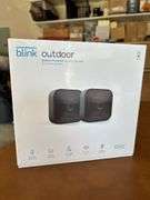 NIB Blink Outdoor Battery Powered Security Cameras with mini indoor plug-in HD smart security camera