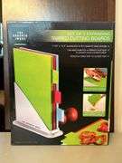 NIB The Sharper Image Set of 3 Expanding Tabbed Cutting Boards
