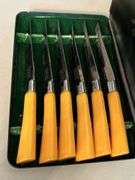 Set of (6) Vintage PeerEdge Regent Cutlery Sheffield steak knives with original case