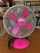 Deco Breeze Hot Pink 11” Tabletop Oscillating Metal Fan