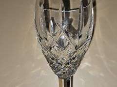 Waterford Araglin 10 oz goblet with box. Never used.