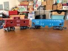 Selection of (2) Lionel Train Cars (please see all pics)……NYC 18326 has mixing axle and wheels