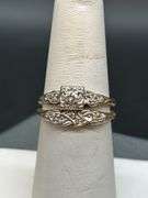 Vintage 14K yellow gold wedding ring set…..diamonds are not tested…..size 6-1/2…..4 grams…..marked Cardinal inside band