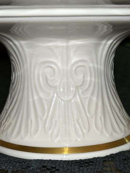 Lenox Ivory Beaumont Pedestal Cake Stand with Gold Trim…..12-1/2”D x 4-1/2” tall