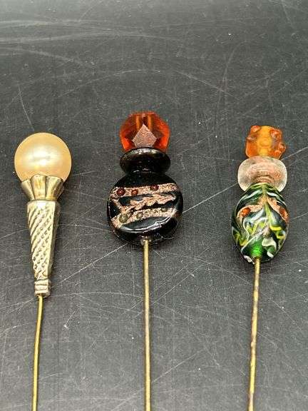 Grouping of (9) vintage hat pins