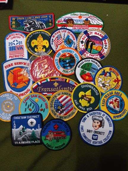 Group of 20 Boy Scouts patches..see photos image