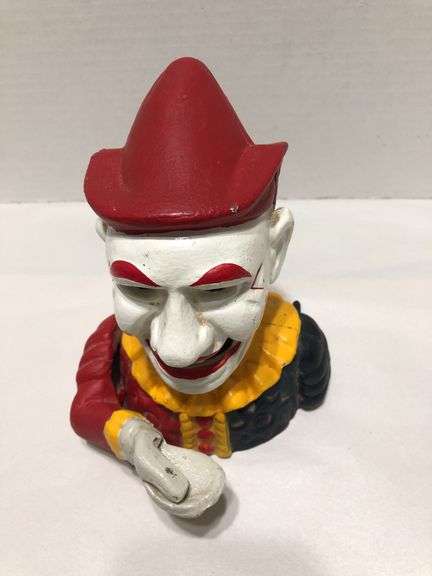 Vtg early 1900s Humpty Dumpty Circus Clown. Cast iron. Mechanical bank. 6” H x 5.5” W x 5” D.