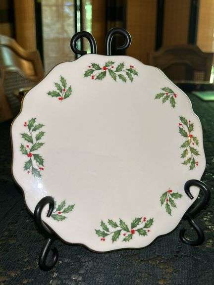 Collection of LENOX ivory and white gold trimmed Christmas items…..please see all pics…..the head of the angel Limoges-style ornament needs reattached