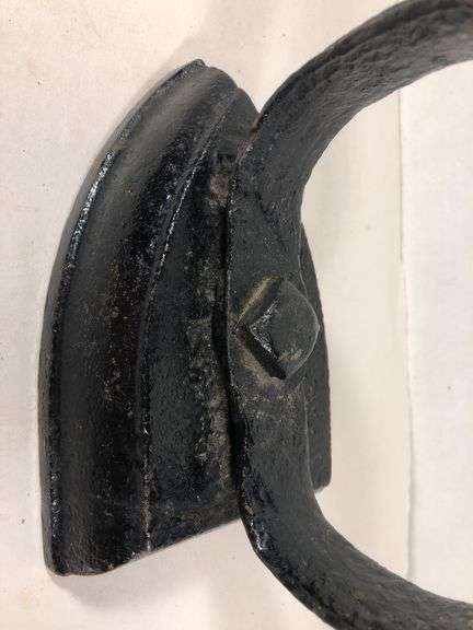 Antique primitive SAD flat iron. 6 x 3.75”