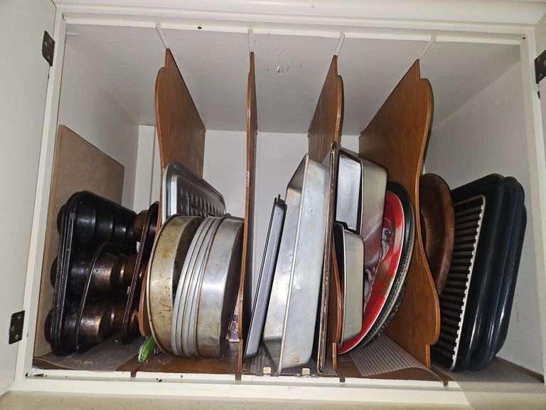 Contents of double cabinet above Oven SEE PICS FOR DETAILS... image