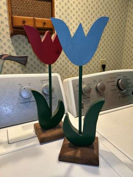Wide variety of handcrafted wooden flowers, angels and animals
