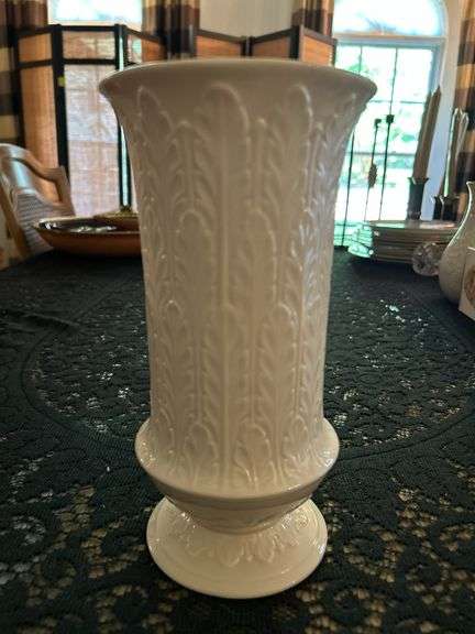 Lenox Autumn Leaf Vase…..5”D x 9-1/2” tall image