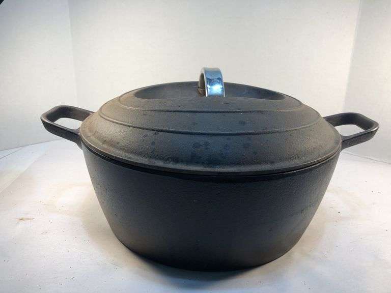 GreenPan USA 5.5 qt Dutch oven with lid #11 B. Sun burst pattern. 11.5” diameter . No spin, no wobble. image