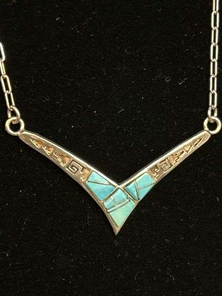 Sterling Native American influenced necklace…..12 grams