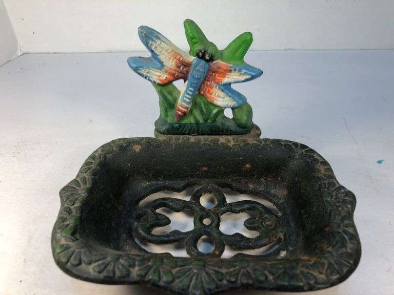 Vintage Dragonfly cast iron footed soap/sponge dish. Blue, orange & white dragonfly sitting on green grass. 4” h x 6” w x 4.5” d.