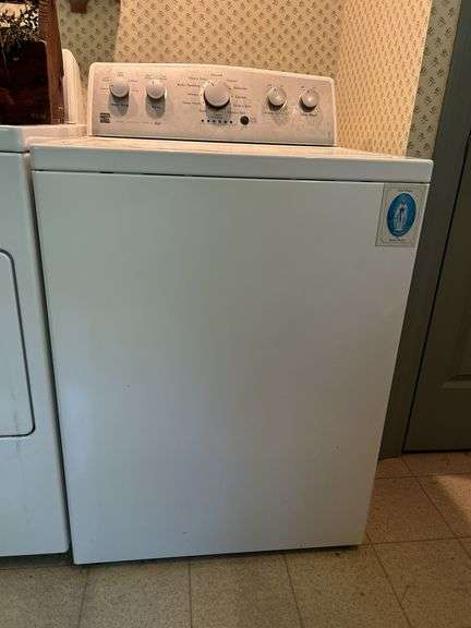 Kenmore Series 500 HE Washing Machine (model 110.25132411)…..26-3/4 x 26-3/4 x 36 tall image