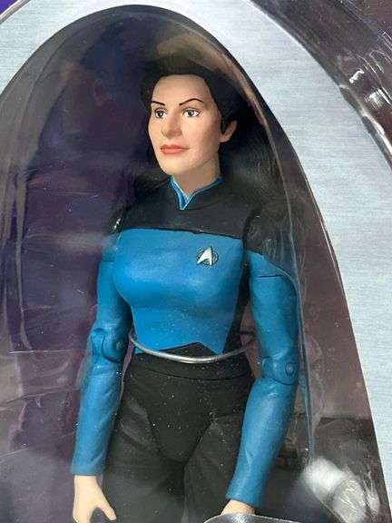 Star Trek The Next Generation - Commander Deanna Troi action figure