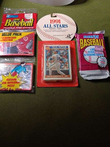 Baseball cards packs .(3) see photos image
