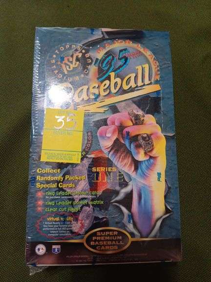 Unopen box of Topps Stadium Club 1995 baseball cards series one count of twenty four image