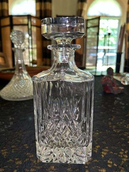 Vintage crystal Whiskey/Liquor Decanter….9” tall image
