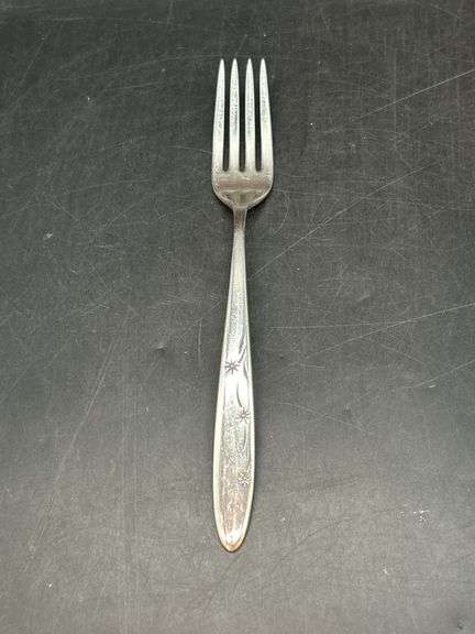 Gorham Sterling Dinner Fork in Celeste Pattern……51 grams image