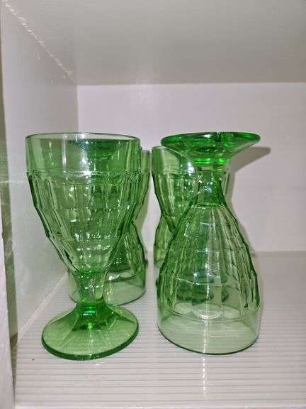 Set of 6 Vintage 1930s Colonial Block Green by Hazel-Atlas 5.75" Water Goblets in excellent vintage condition(except one that's chipped on the base) PLUS covered compote w/damaged lid... image